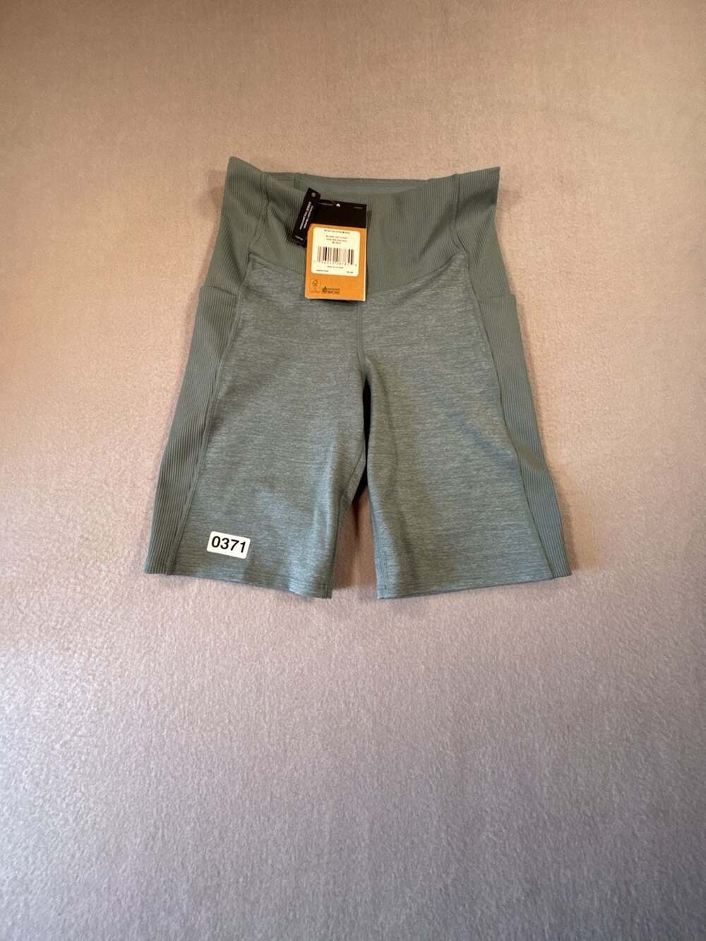 The North Face Women's Dune Sky 9 Shorts in Goblin Blue Heather, Size M